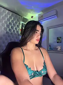 Онлайн чат XXX ZarahEvans