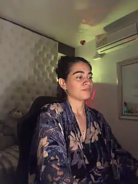 ZarahEvans' Live XXX Chat