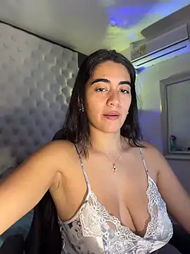 Chatroom XXX en direct de ZarahEvans