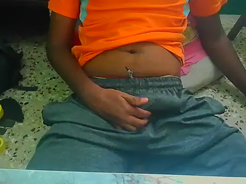 Tamil10inches 在線直播表演