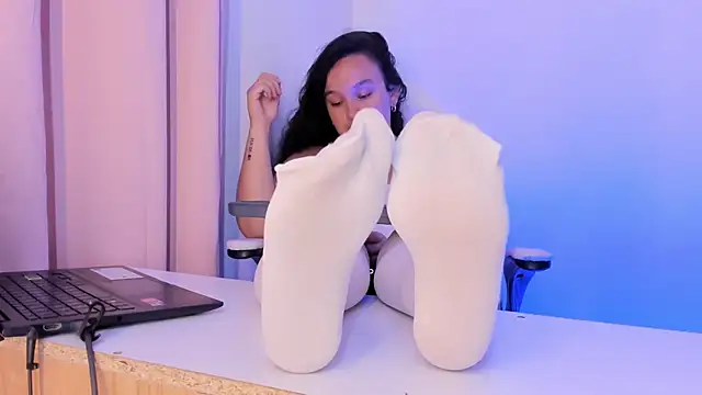 Kattyfeet Live XXX-chat