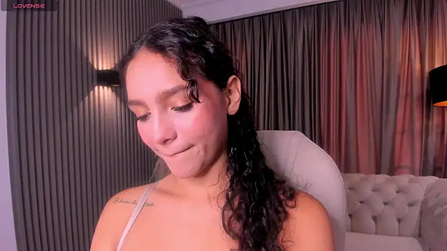 anahi_curlie1 Obrolan Langsung XXX