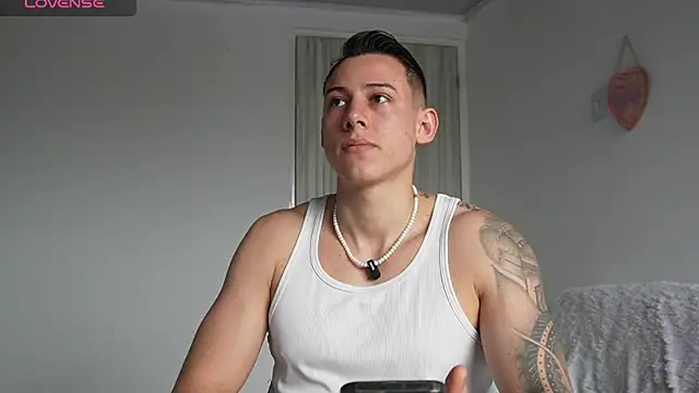 Muscle_King_Cumのウェブカメラショー