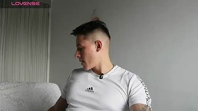 Muscle_King_Cum Pertunjukan Webcam