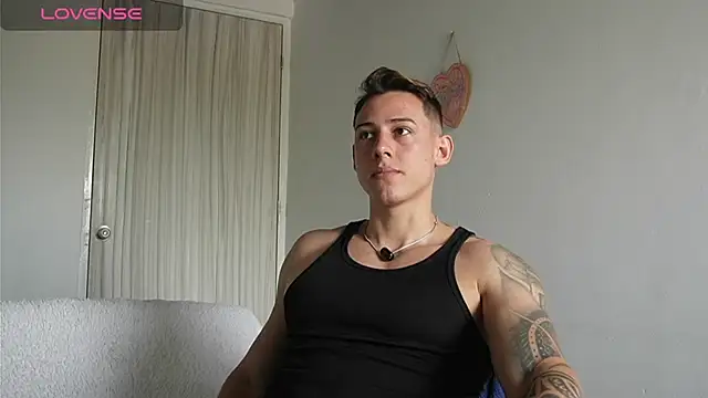 Muscle_King_Cum 在線直播表演