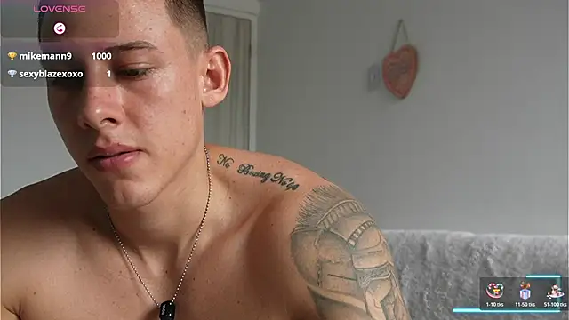 Muscle_King_Cum Show in webcam