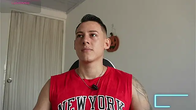 Muscle_King_Cum Pertunjukan Webcam