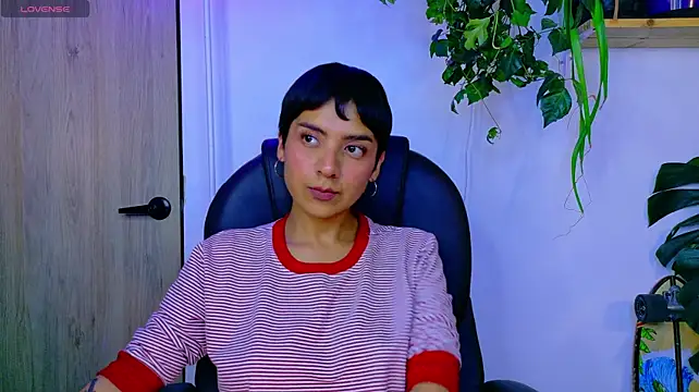 Yeriawaddell_ Show Webcam