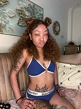 XXX chat uživo modela Ruthlessvee