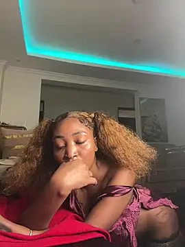 Ruthlessvee Live XXX-Chat
