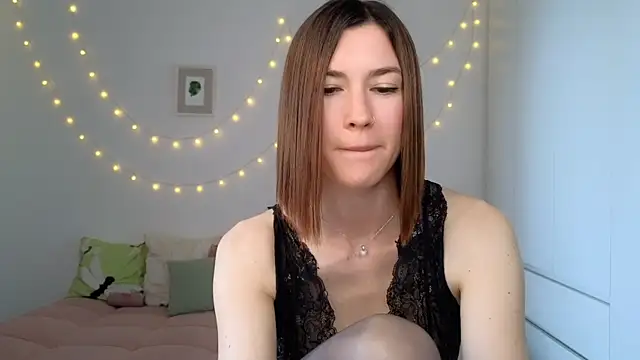 AliciaNewell – Naživo XXX chat