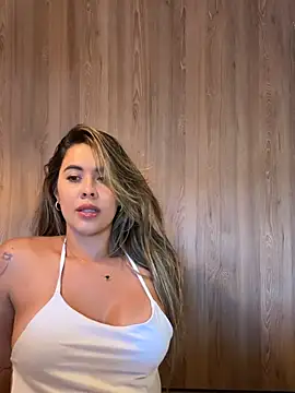 Emilia_Bakerr's Live XXX Chat