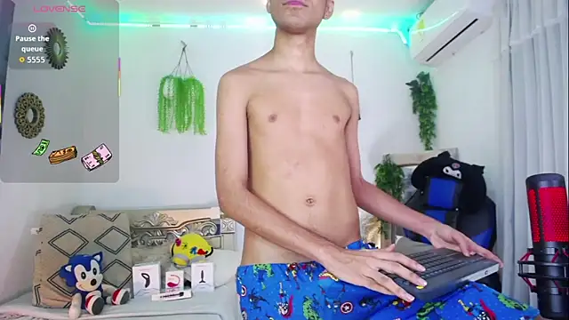 huge_armound Live XXX-chat