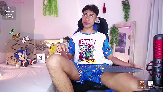 huge_armound's Live XXX Chat