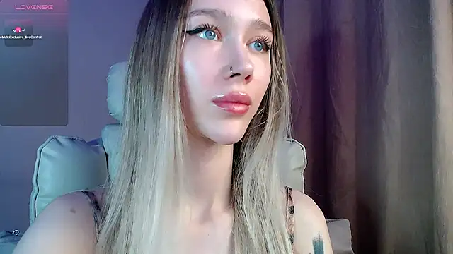 Des_ch Chat XXX in diretta