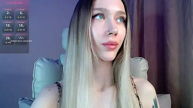 Des_chn Live XXX chat