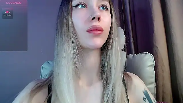 Des_ch Live XXX Chat