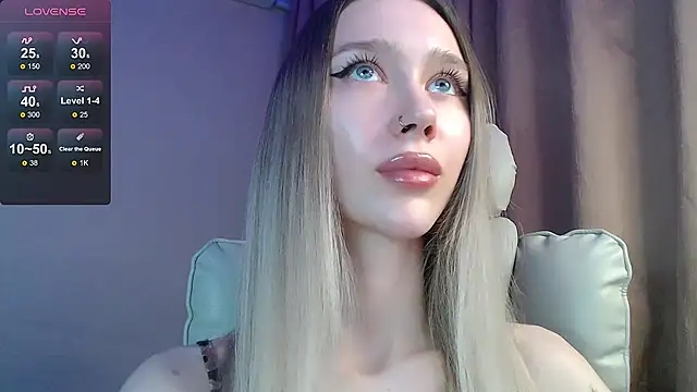 Des_chn Live XXX chat
