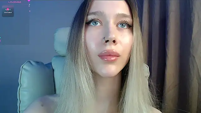 Des_ch live XXX chat