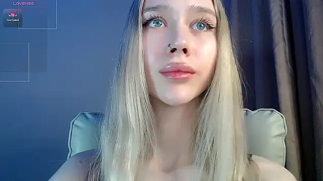 Des_ch  লাইভ XXX চ্যাট