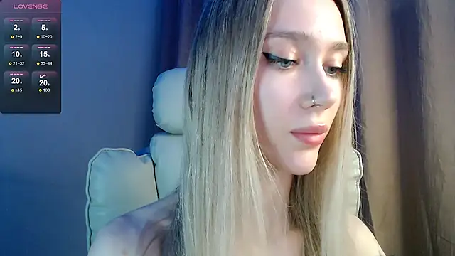 XXX chat uživo modela Des_ch