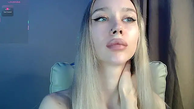 Des_ch Chat XXX in diretta