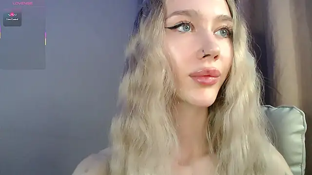 Des_ch's Live XXX Chat
