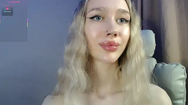 Des_ch's Live XXX Chat