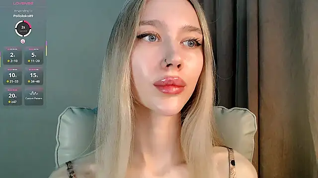 Des_ch live XXX chat