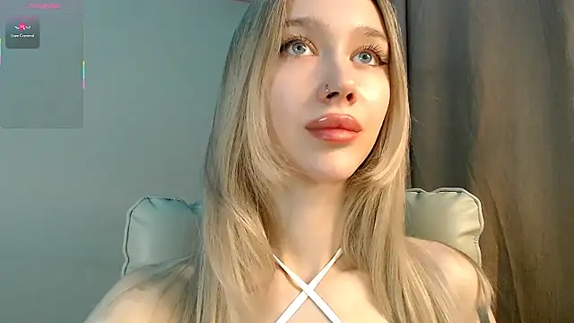 Des_ch Adlı Modelin Canlı XXX Sohbeti