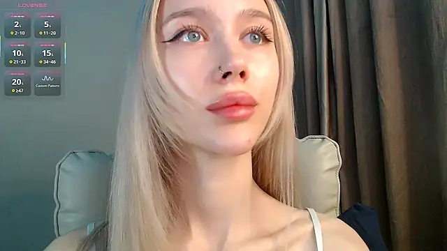 Des_ch live XXX chat