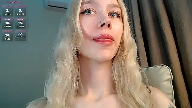 Des_ch Live XXX Chat