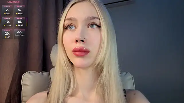 Des_ch Adlı Modelin Canlı XXX Sohbeti
