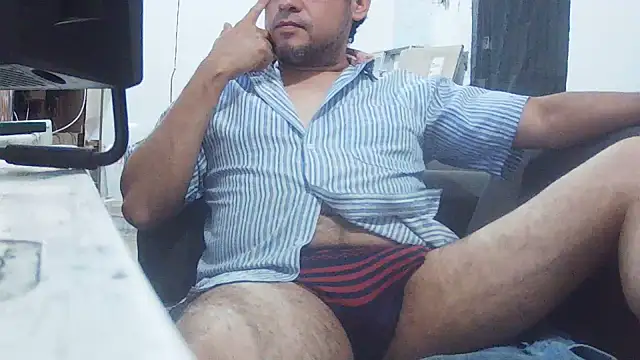 simpatico1000's Webcam Show