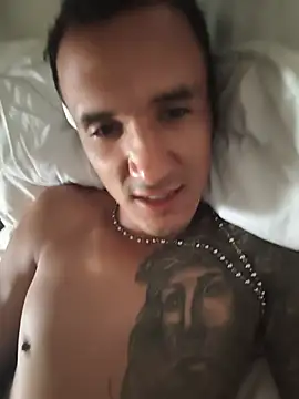 Show modela Peperoso777 na web-kameri