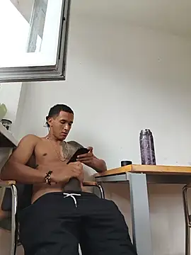 Show Webcam de Peperoso777