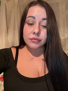 DaisyStreet Adlı Modelin Canlı Sohbet Odası