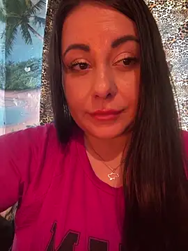 DaisyStreet's Live XXX Chat