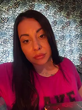 Chat +18 de DaisyStreet ao vivo