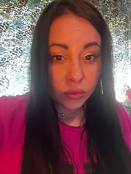 DaisyStreet's Live XXX Chat
