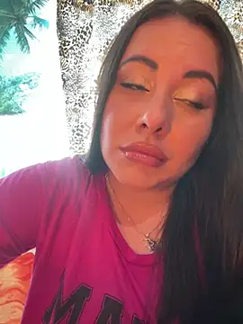 DaisyStreet's Live XXX Chat