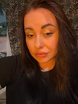 DaisyStreet Chat XXX live