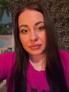 Chat +18 de DaisyStreet ao vivo