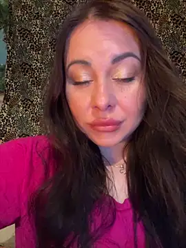 DaisyStreet's Live XXX Chat