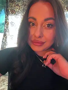 DaisyStreet's Live XXX Chat