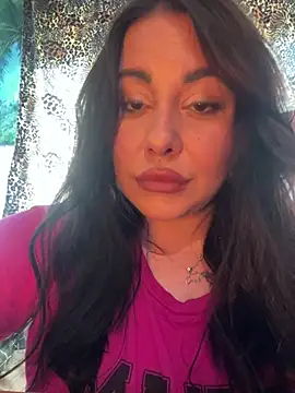 DaisyStreet's Live XXX Chat