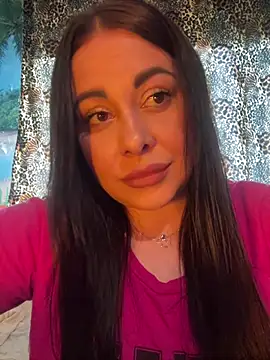 DaisyStreet's Live XXX Chat