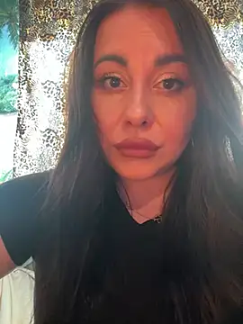 DaisyStreet's Live XXX Chat