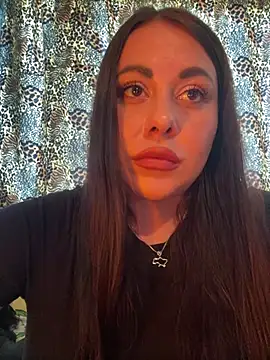 DaisyStreet's Live XXX Chat