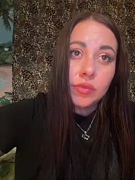DaisyStreet's Live XXX Chat